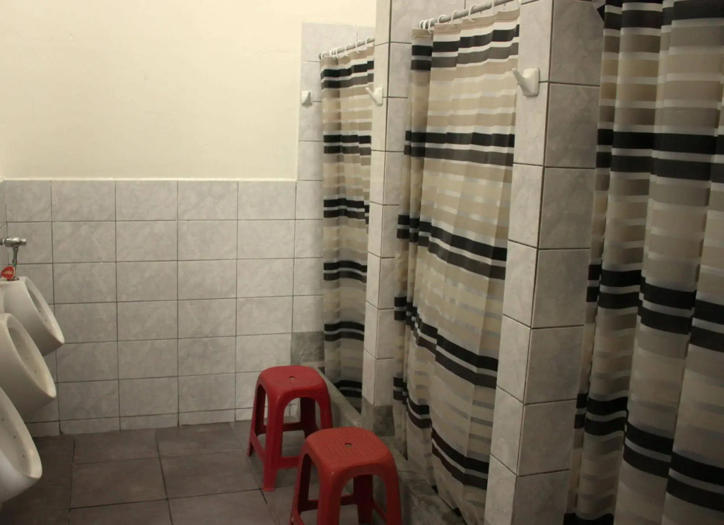 1900 Hostel