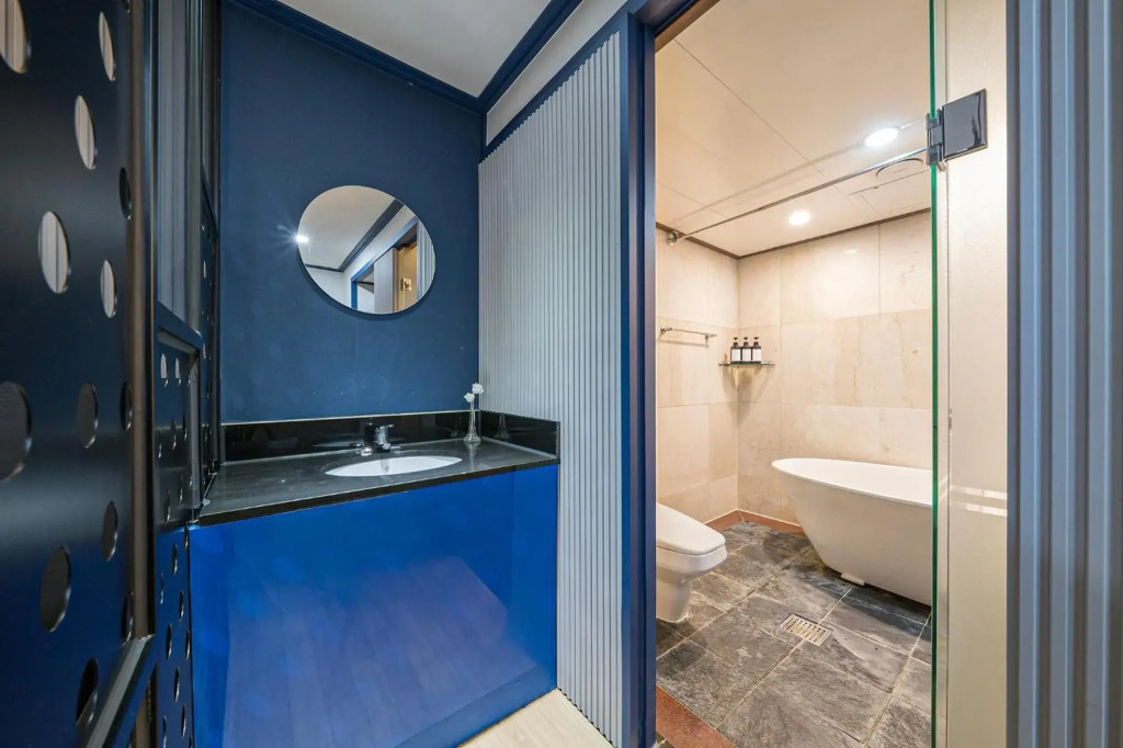 Noblesse Hotel