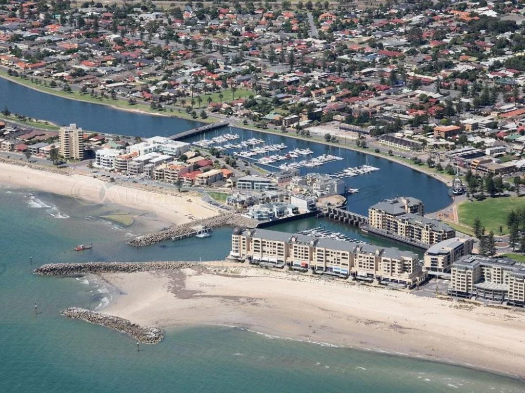 Glenelg Pacific Apartments
