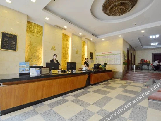 Atour Hotel (Nanjing Railway Station Zhongyangmen)