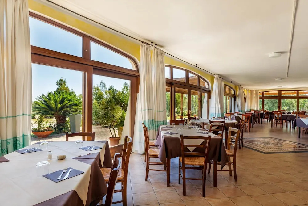 Hotel Biderrosa