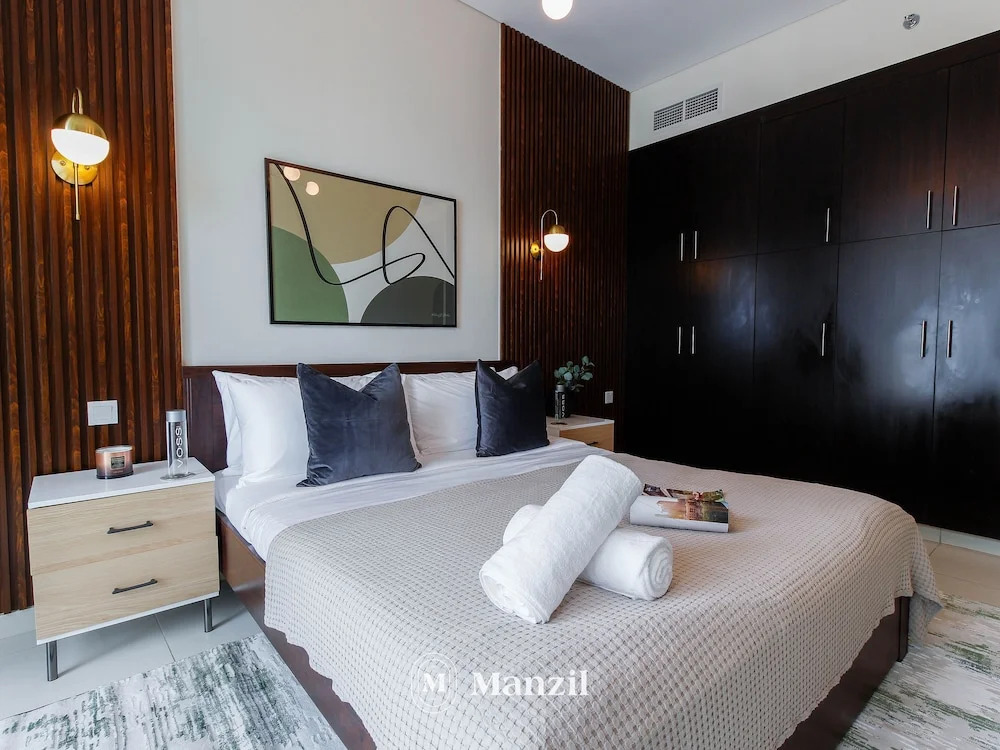 Manzil - Stylish 2BR in Dubai Marina nr Dubai Eye