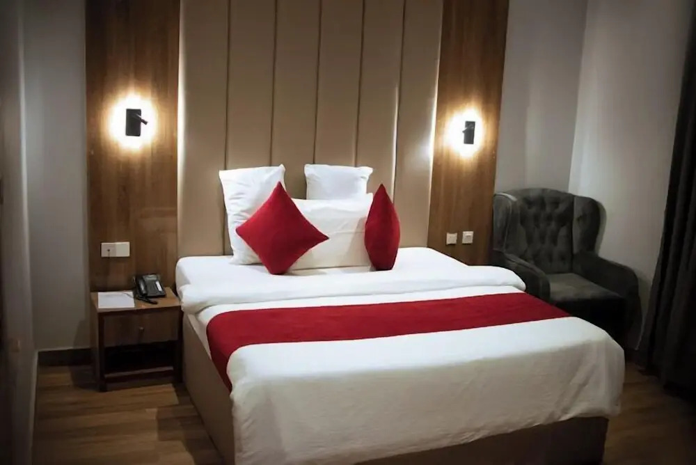 Paint House Hotel Classic