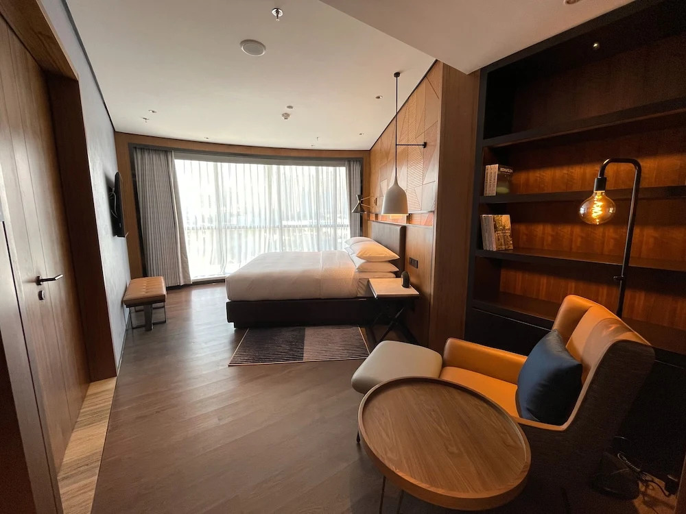 Four Points by Sheraton Yiyang