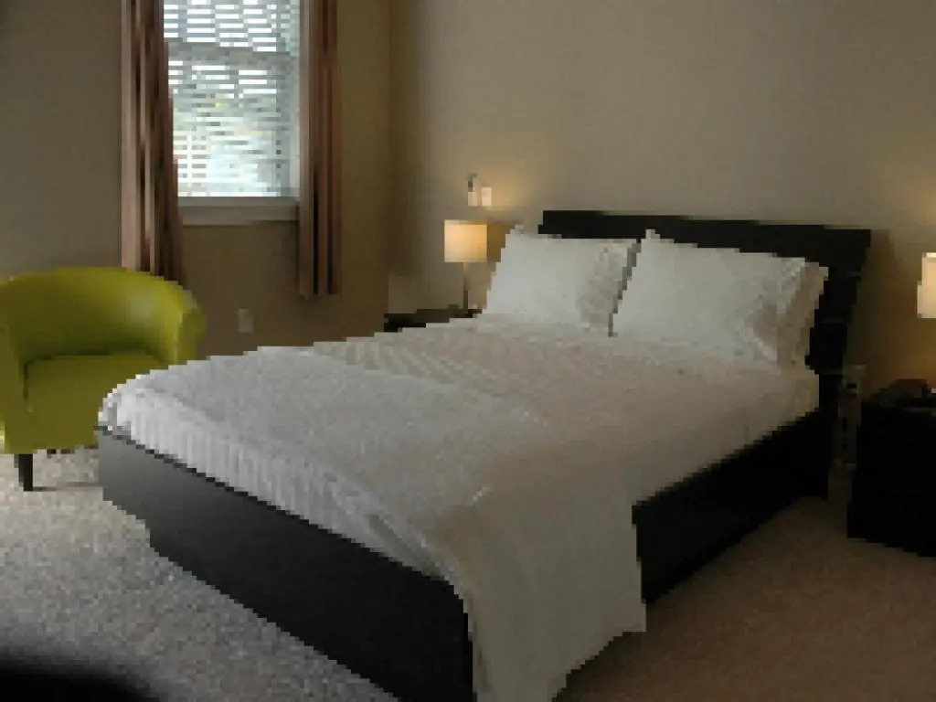 Haven Point Inn and Gallery
