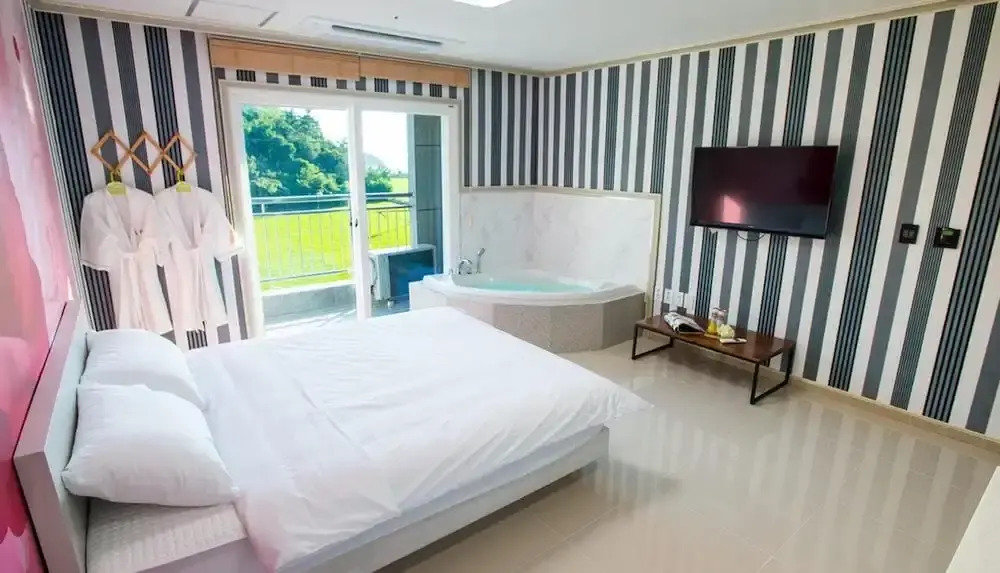 Yeosu Sora Noeul Pension