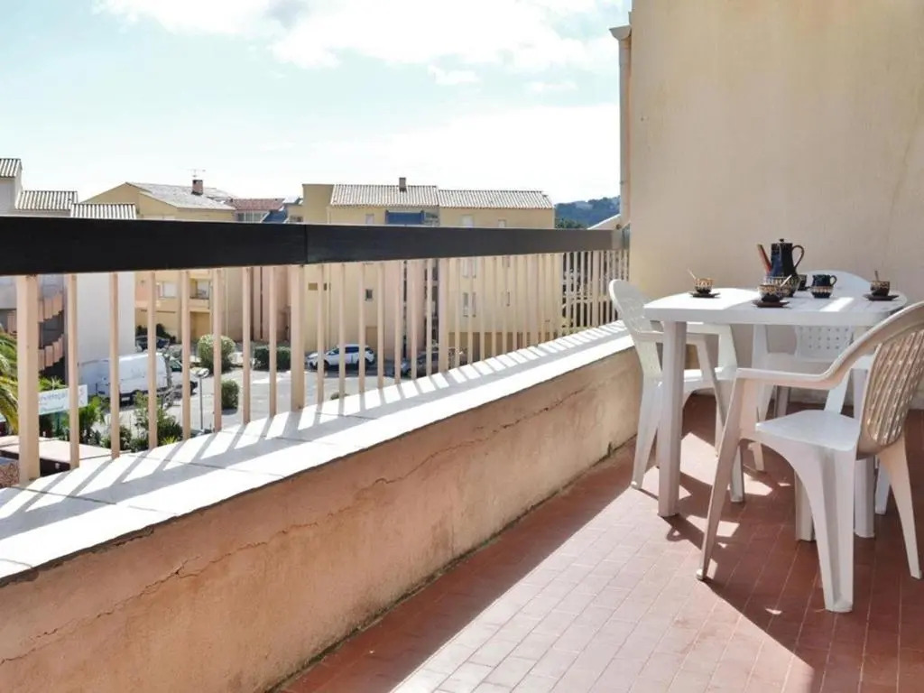 Appartement Bormes-les-Mimosas, 2 pièces, 4 personnes - FR-1-251-229