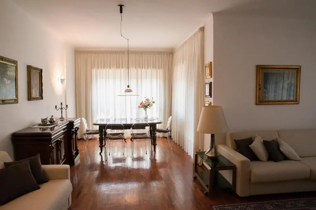 Plumbird Boutique & Apartment