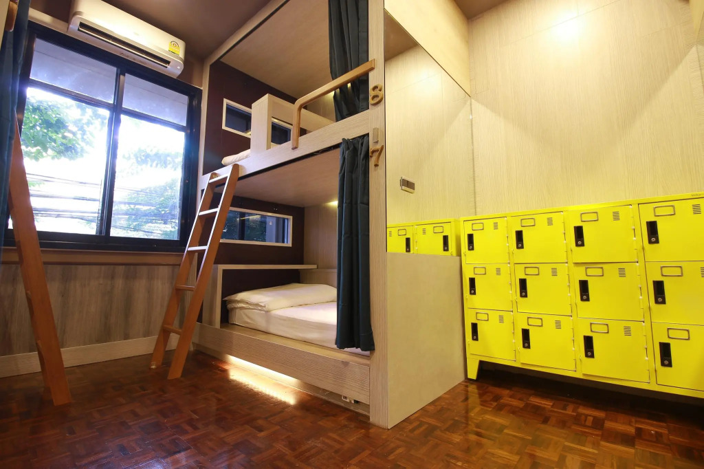 168 Hostel