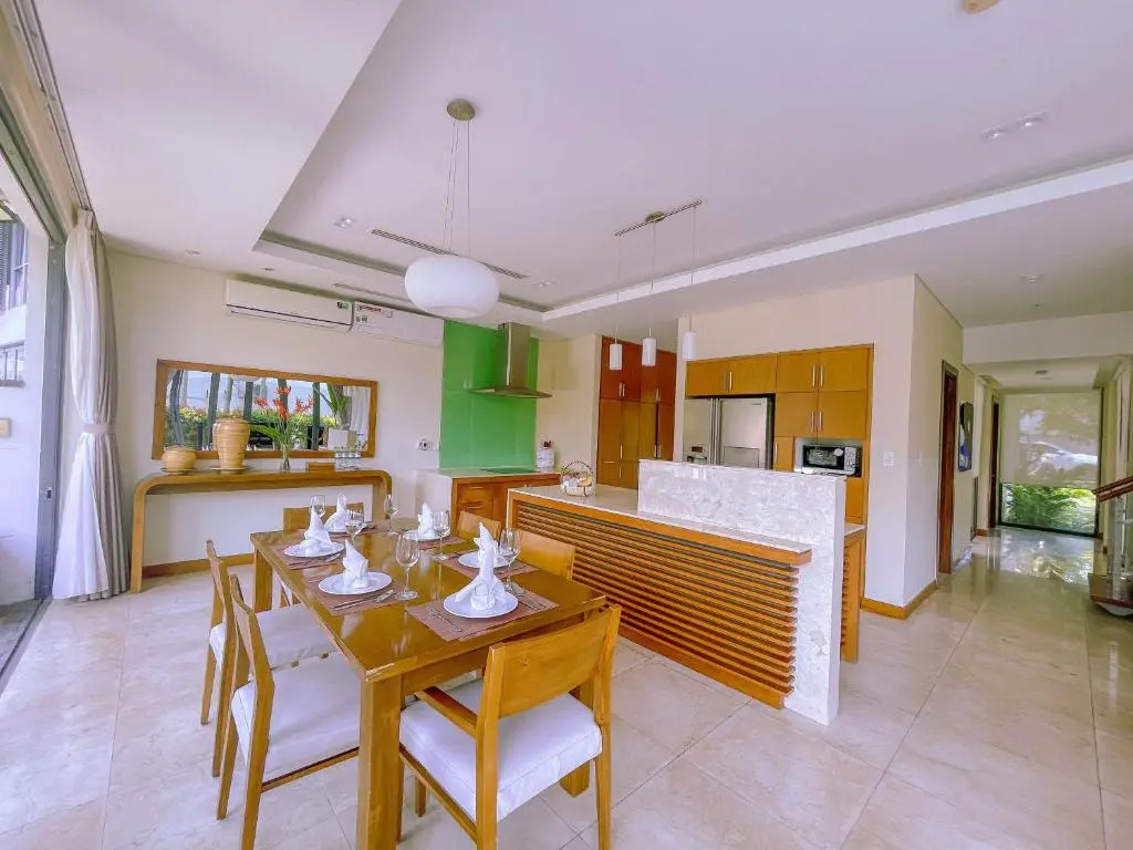 Sunny Beach Villa
