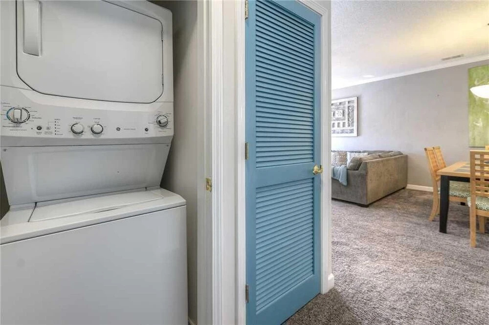 River Crossing Condo #622 2 Bedrooms 2 Bathrooms Condo