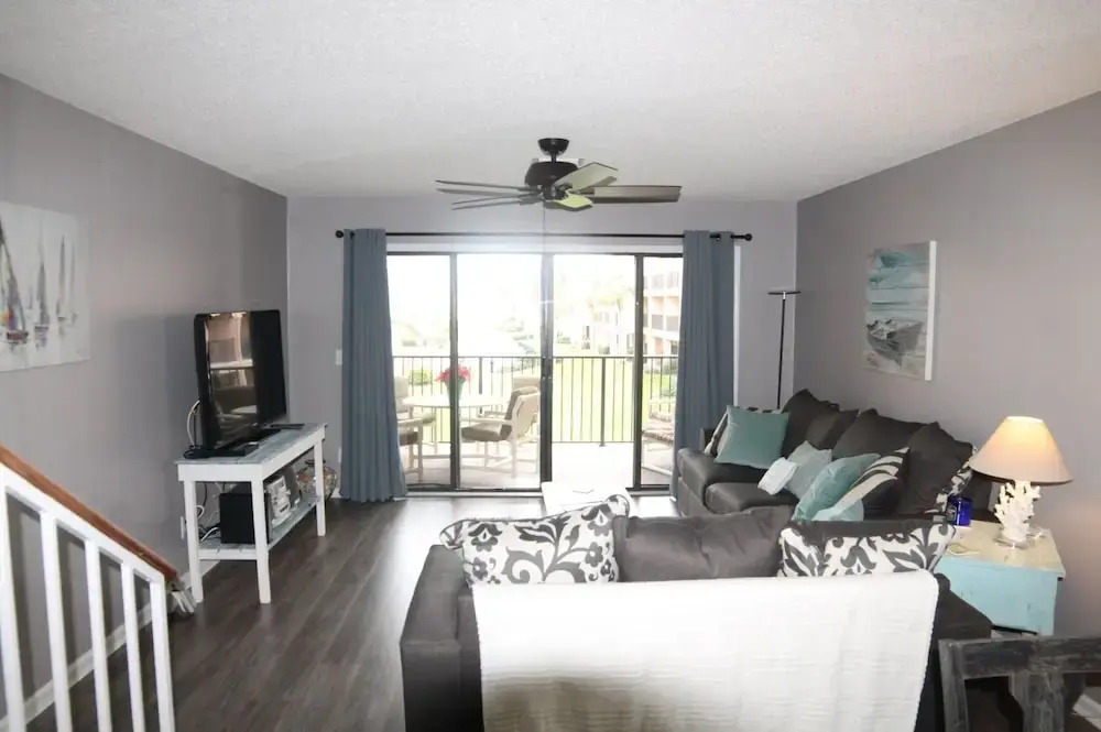 Sea Place 13239
