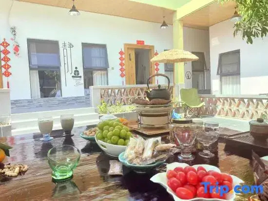 Beihai Longmai Yaju Homestay (Guantouling Zixiawan Tourist Scenic Area)