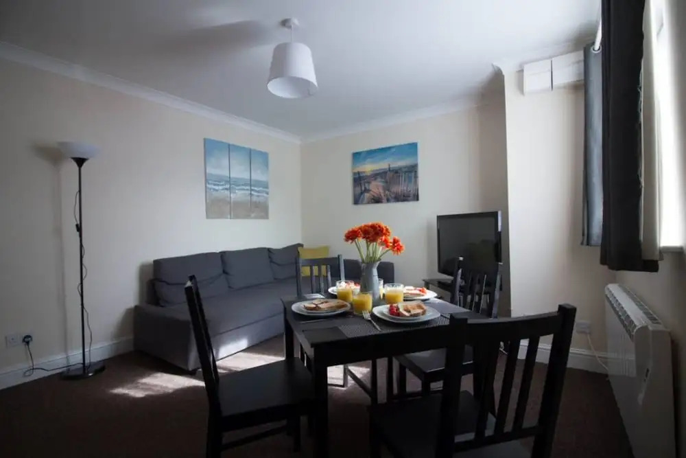 Southampton House - 2 Bedroom Accommodation
