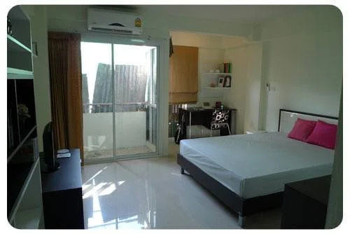 The Green Residence: Rama 9