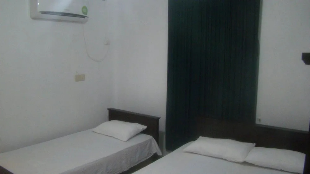 Asix Hotel