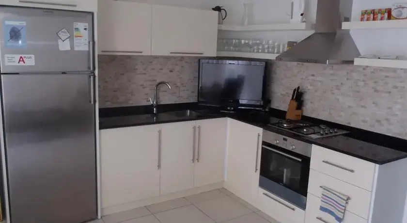 Sunset Beach Vip 1 Residences