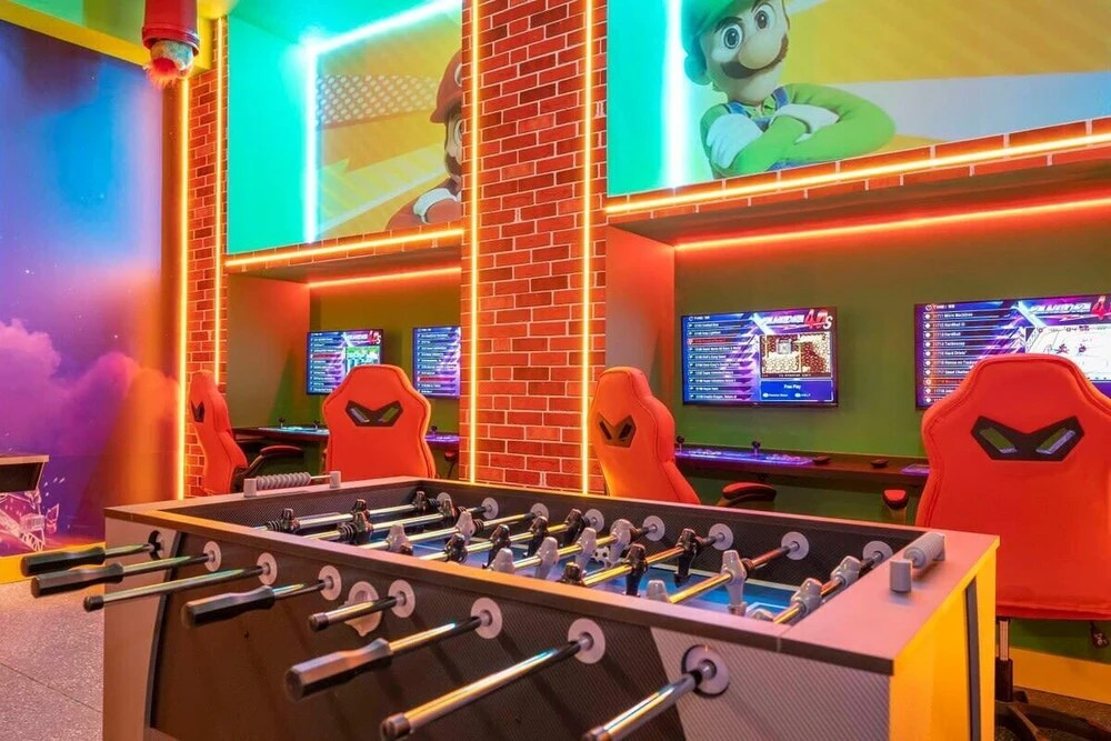 Themed 12br Paradise Villa Private Pool & Game Room
