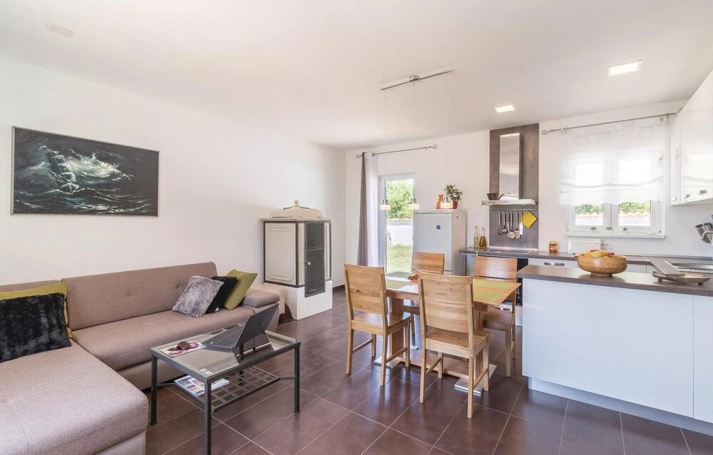 Stunning Home In Pula