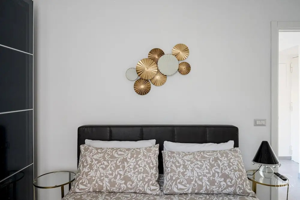 Poerio 98 Luxury Apartment