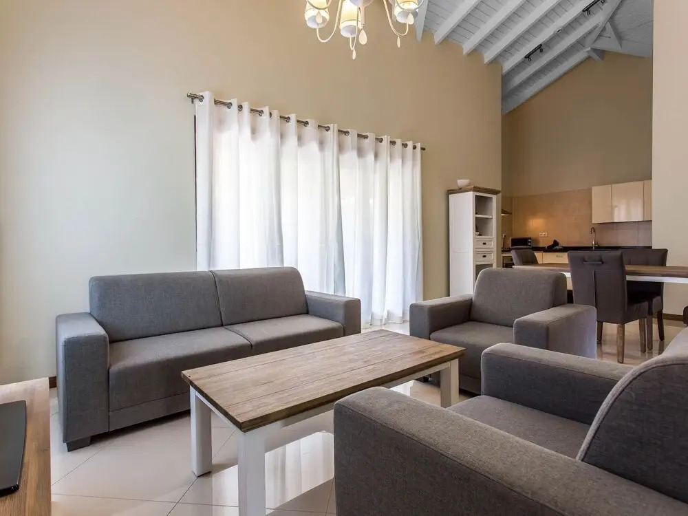 Modern Holiday Home Near Mambo Beach in Willemstad