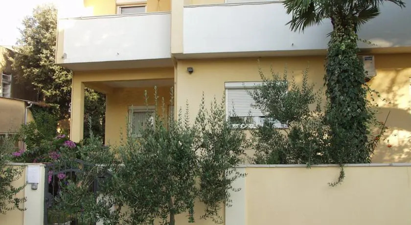 Apartments Jujad