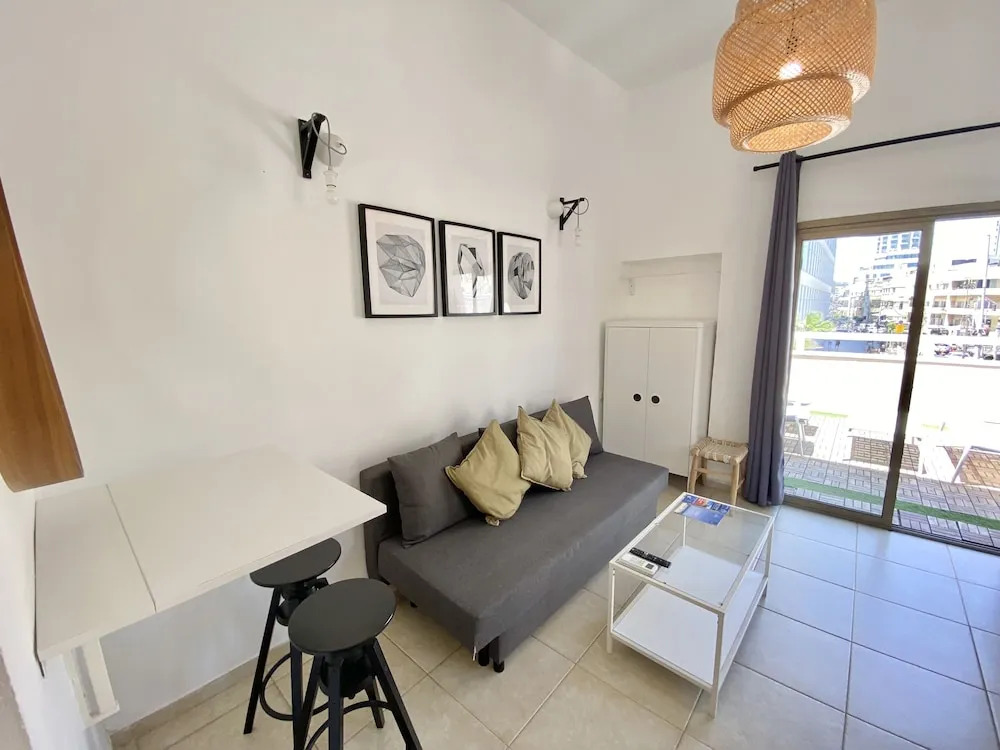 Geula Suites BY RAPHAEL HOTELS