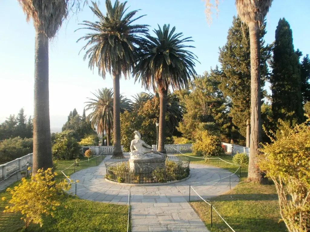 Hotel Perama