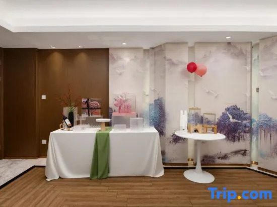 Anqing Mingjia Hotel