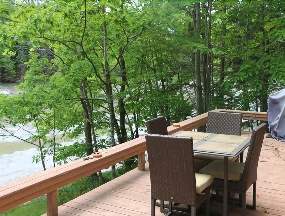 Sweet Grass - Two Bedroom Home