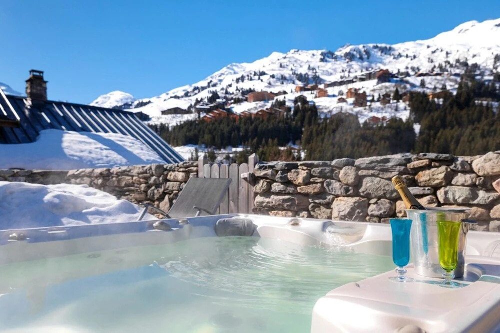 Chalet With 6 Bedrooms in Méribel Mottaret, With Wonderful Mountain Vi