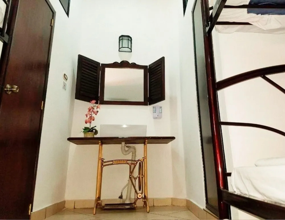 Hostal Las Puertas