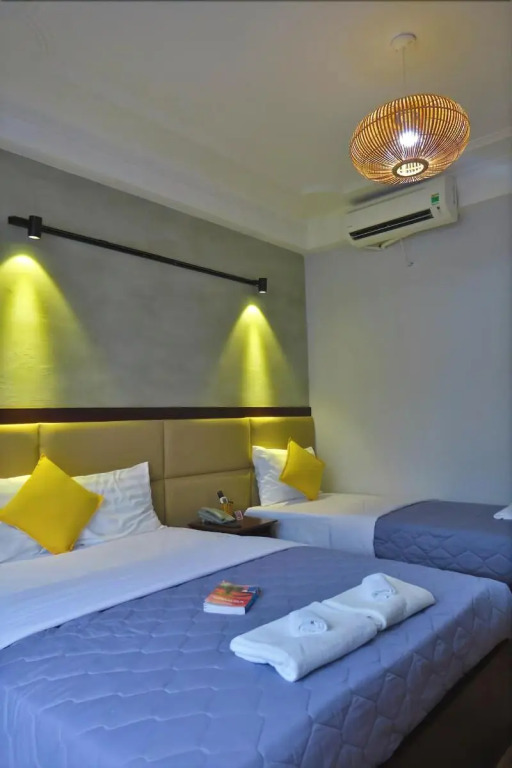 Giang Son Hotel 1