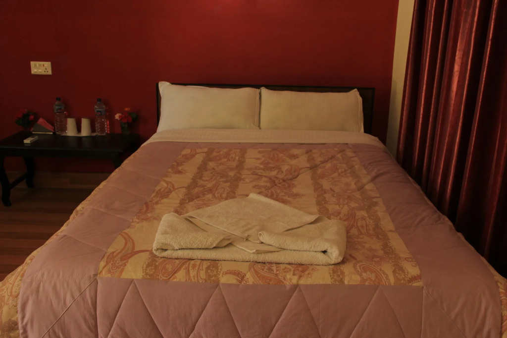 Chitwan Safari Resort