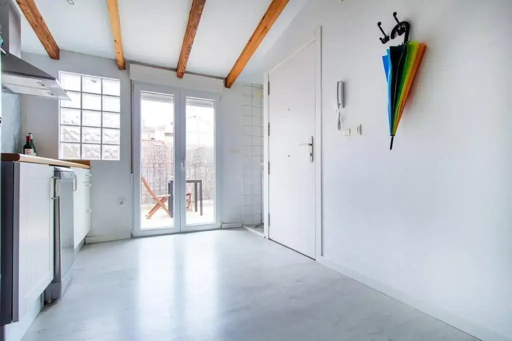 Precioso estudio con terraza privada en la playa