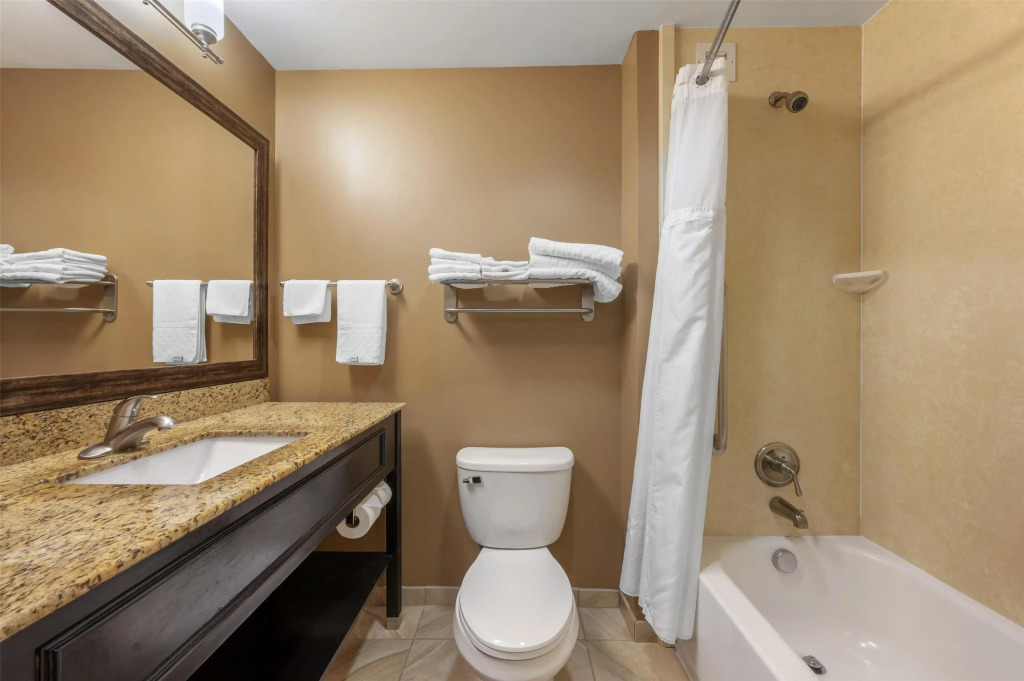 Best Western Plus College Park Hotel