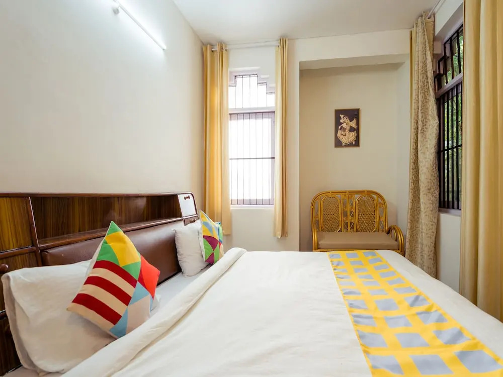 OYO 13726 Home Cozy 3BHK Hathi Paon Road