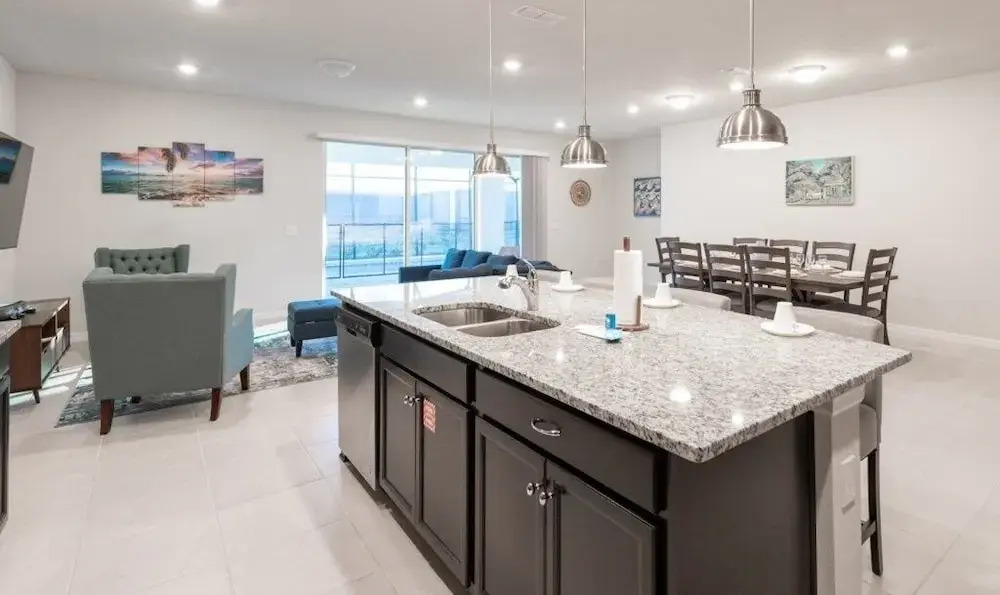 Spacious 10 Bed Pool Home With Game Room- 10 Bedroom Home by RedAwning