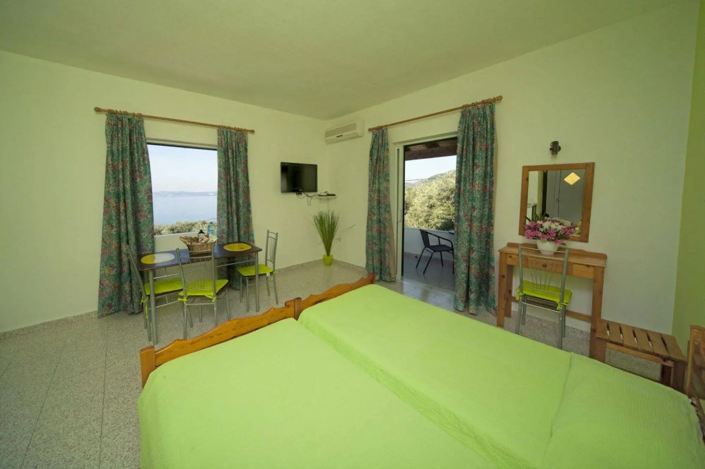 Crystal Blue Hotel, Barbati, Corfu