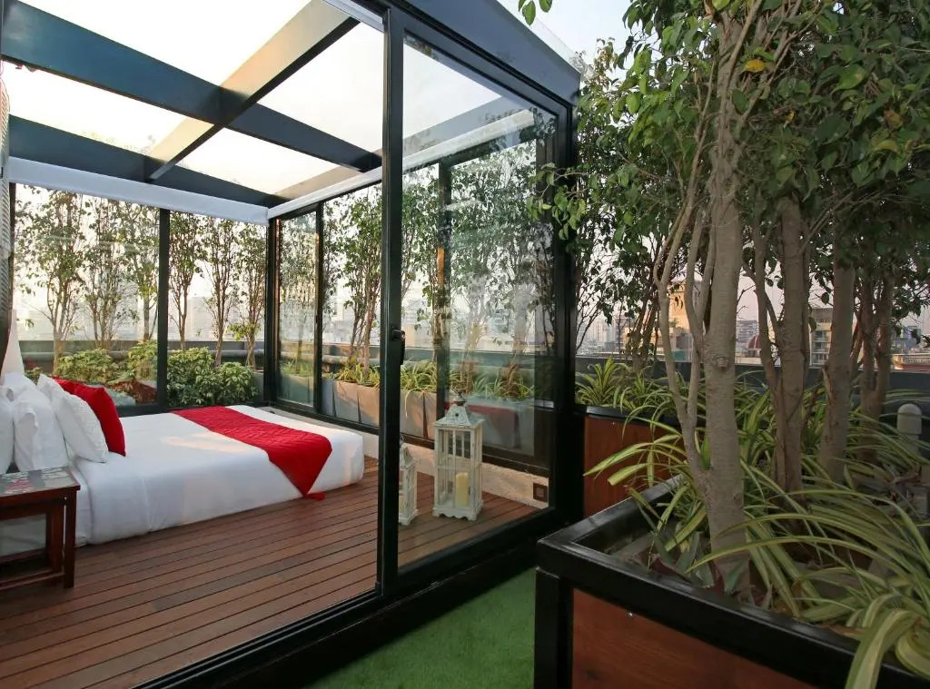 Theory9 Premium Service Apartments Bandra