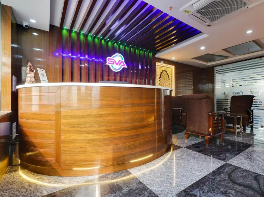 Townhouse OAK Hotel SVA