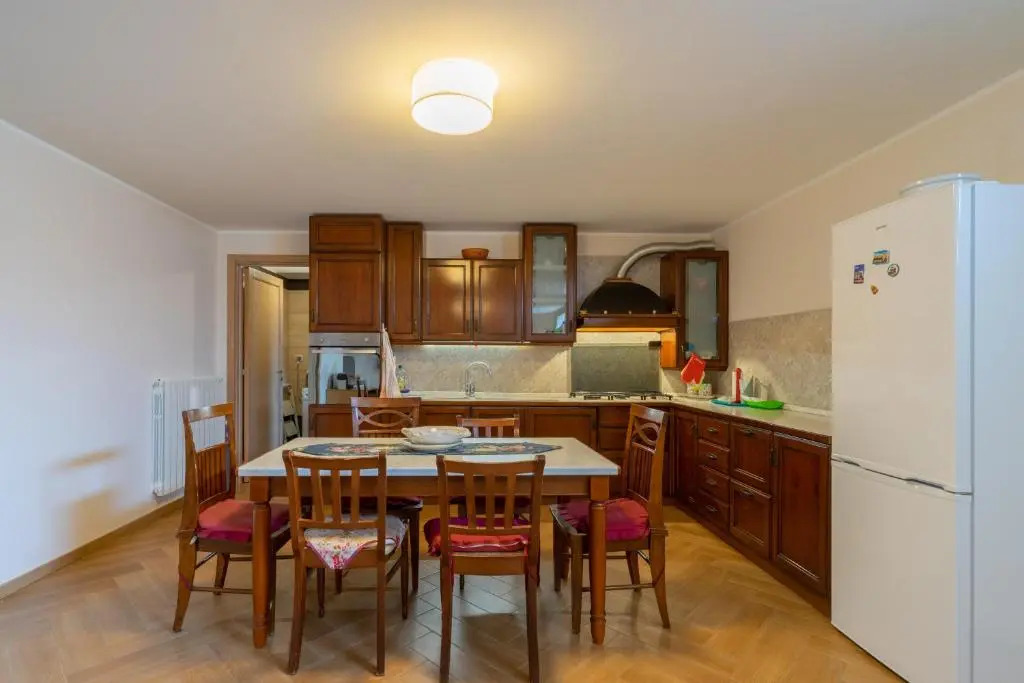 Intera villa ad uso esclusivo con 2 bagni 4 camere da letto,garage,giardino,area fitness,lavatrice,wifi