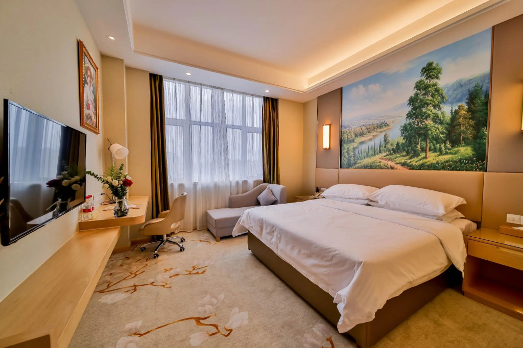 Vienna International Hotel (Wuhan Wangjiawan Tieqiao Square)