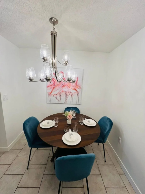 Modern Comfort in Edmontons Heart, 2 Bedroom Apartment