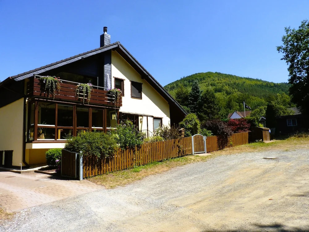 Ferienwohnung im Wald mit Kamin
