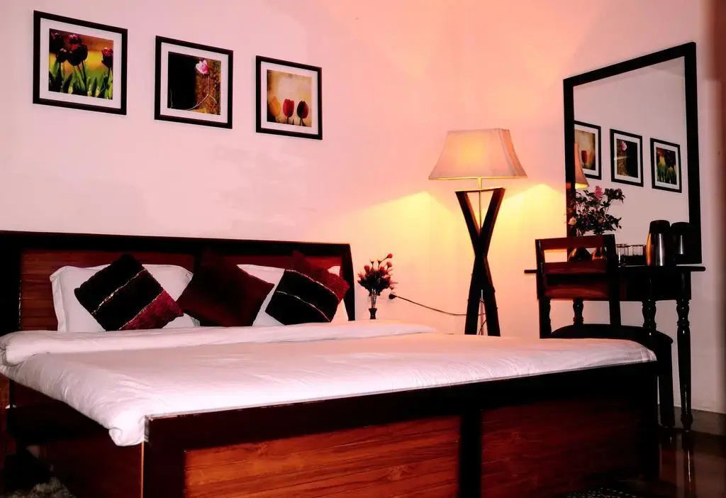 THE EDEN HOTEL Near Okhla