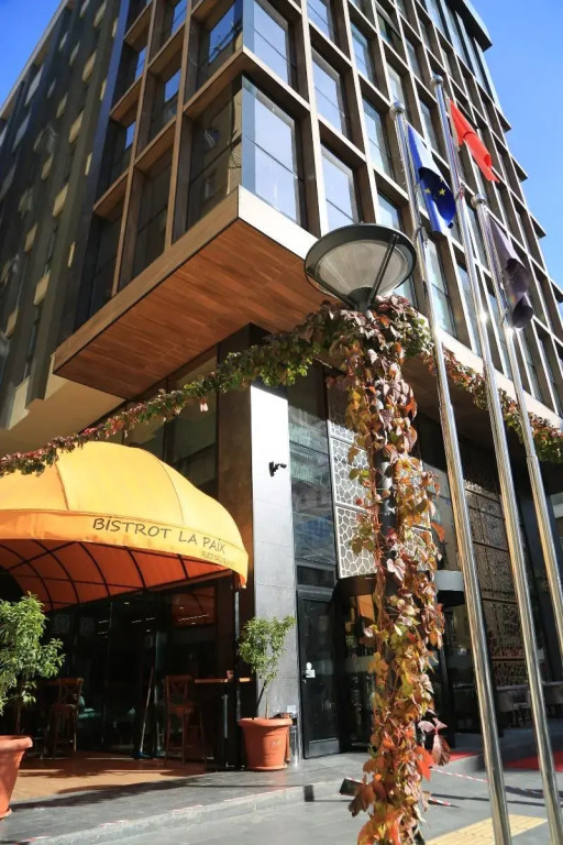 New Garden Hotel
