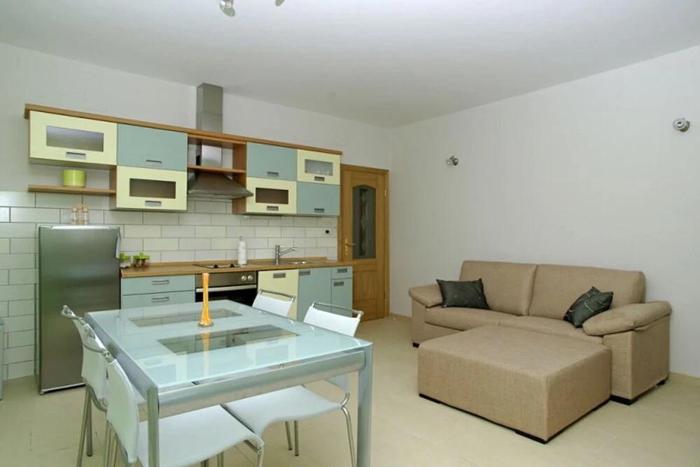 Apartment With 2 Bedrooms in Vela Luka, With Wonderful Mountain View,