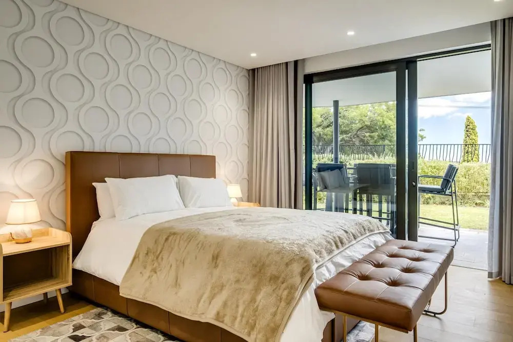 4BR Camps Bay Villa w Pool and Garden Casa Meya