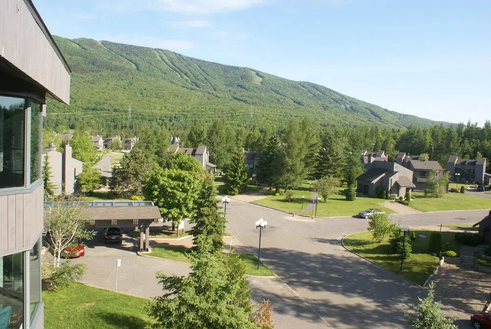 Condos Val Des Neiges